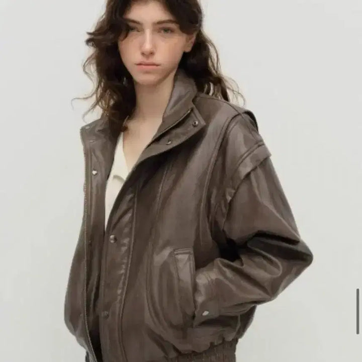 [BUNJANG] Avie Muah Paneled Faux Leather Jacket Brown / 아비에무아 패널드 페이크 레더 자켓 브라운 (가격 더 안 내림)