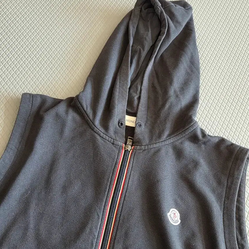 [BUNJANG] Moncler Hooded Vest Black / 몽클레어 후드 조끼 블랙