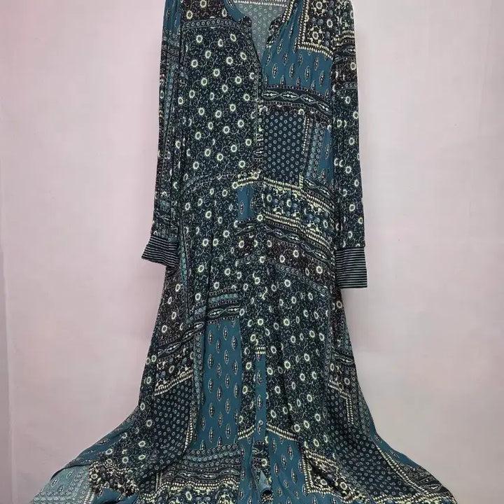 [SOLD OUT] Thursday Island (써스데이 아일랜드)반다나 롱원피스