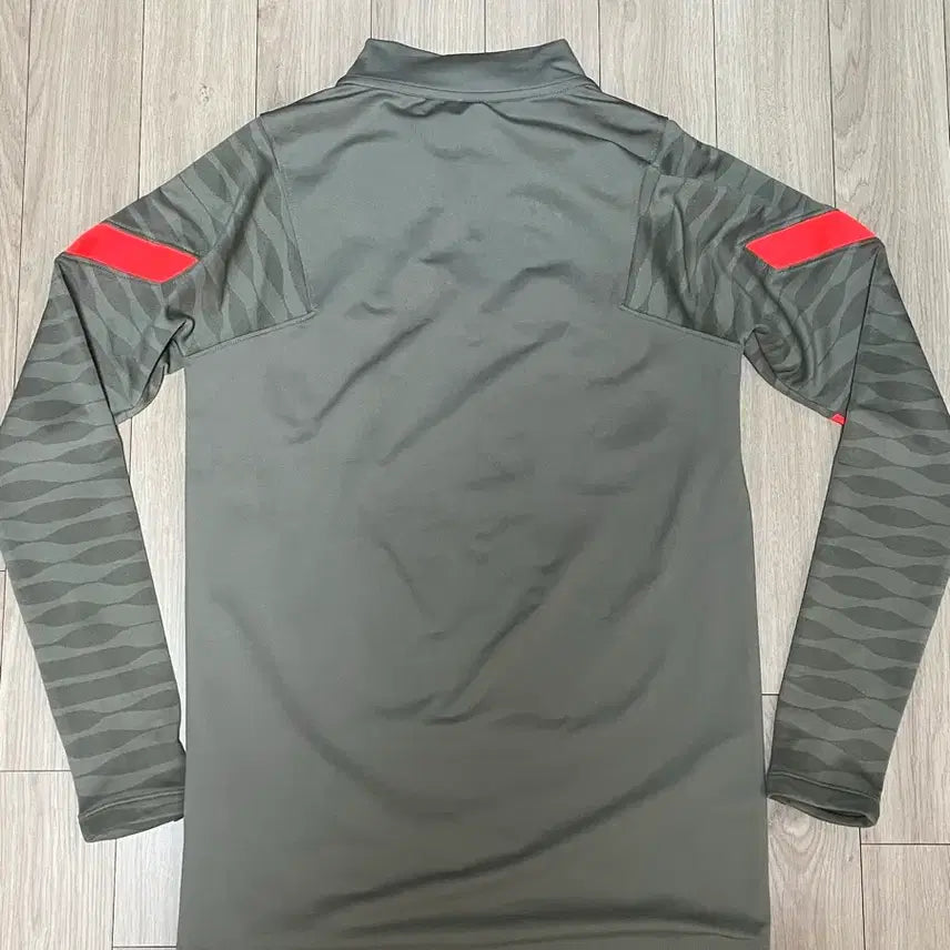 [BUNJANG] Nike Liverpool Training Top and Bottom Set / 나이키 리버풀 트레이닝 상하의 세트