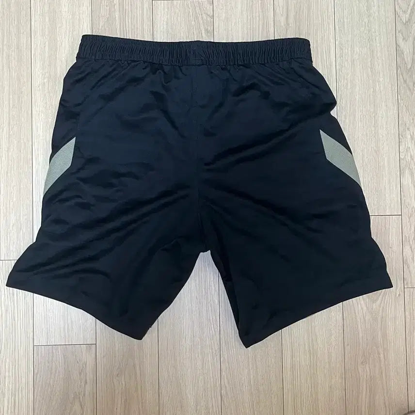 [BUNJANG] Nike Liverpool Training Top and Bottom Set / 나이키 리버풀 트레이닝 상하의 세트