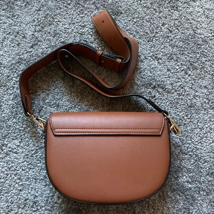 [BUNJANG] SPAO Crossbody Bag / 스파오 크로스백