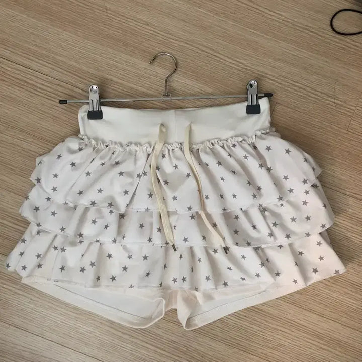 [BUNJANG] Kang Kang Mini Skirt / 새상품 착샷 O 별 캉캉 미니 스커트 숏스 키치,러블리,y2k