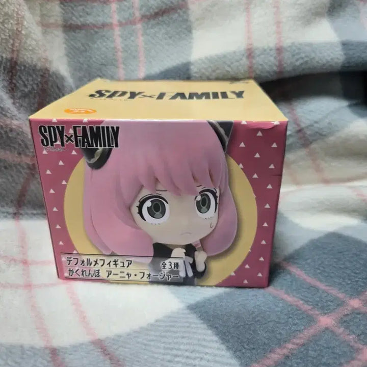 [BUNJANG] Taito Spy x Family Anya Forger Figure / 타이토 스파이패밀리 숨바꼭질 아냐 포저 피규어A