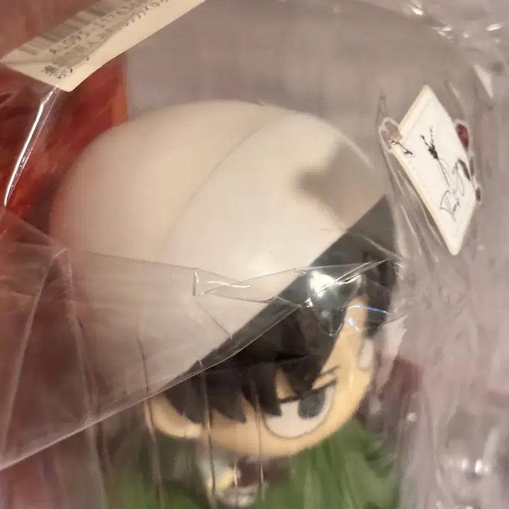 [BUNJANG] Yura Yura Solar Levi SD Figure / [진격의 거인] 유라유라 솔라 리바이 SD 피규어