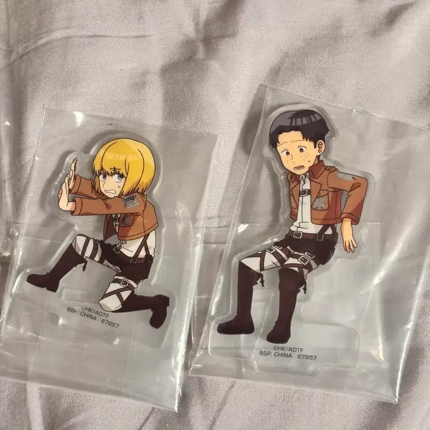 [BUNJANG] Yura Yura Solar Levi SD Figure / [진격의 거인] 유라유라 솔라 리바이 SD 피규어