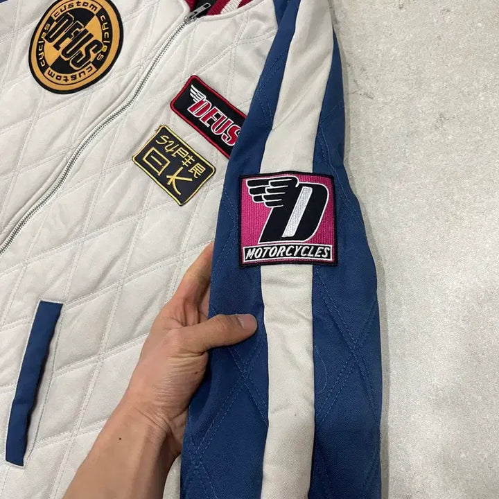[BUNJANG] Deus Motorcycle Quilted Blouson Jacket / 데우스 모터사이클 퀼팅 블루종 자켓