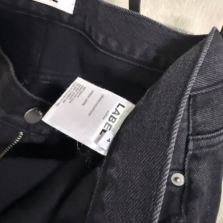 [BUNJANG] LABEL ARCHIVE Black Denim Pants / 라벨아카이브 블랙 데님 팬츠