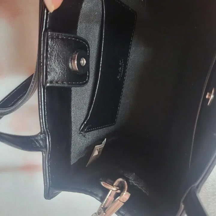 [BUNJANG] LAP Dot Tote Bag Black Crossbody Bag / 랩 LAP 미니 도트백 토트백 블랙 크로스백 가방 / 하객룩 격식룩