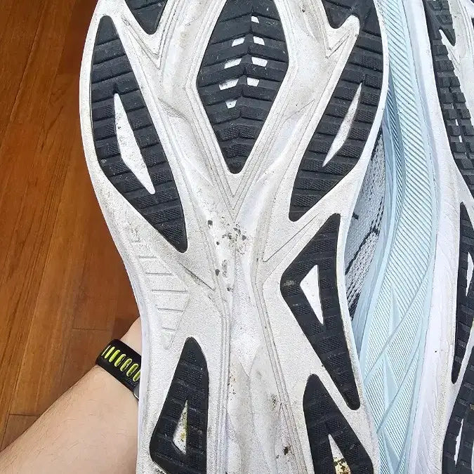 [BUNJANG] Asics Superblast 2 Shoes (White) (Size 275) / 아식스 슈퍼블라스트 2 흰색 275 노박스