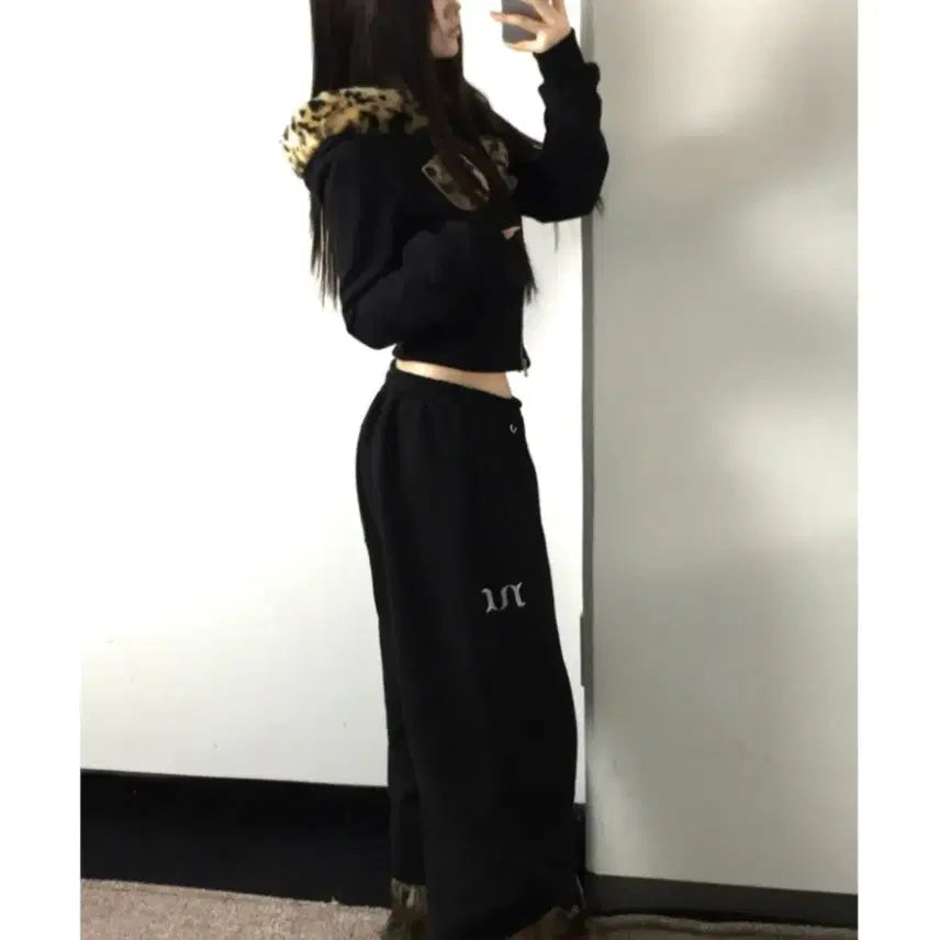 [BUNJANG] Fallin Up Leopard Fur Crop Two-Way Hoodie Zip-up / fallin up 레오파드 퍼 크롭 투웨이 후드집업