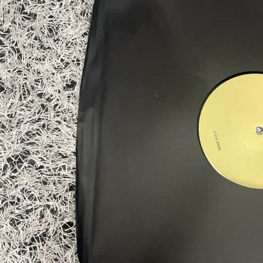 [BUNJANG] Kid Milli Beige LP (Signed) / 무료배송)친필싸인반 키드밀리 Kid Milli - 베이지 Beige LP