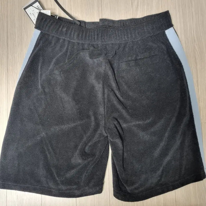 [BUNJANG] SYSTEM Black Side Line Shorts / SYSTEM 블랙 옆라인 반바지