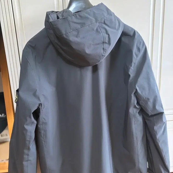 [BUNJANG] Stone Island PrimaLoft Soft Shell Jacket / 스톤아일랜드 프리마로프트 소프트쉘 L