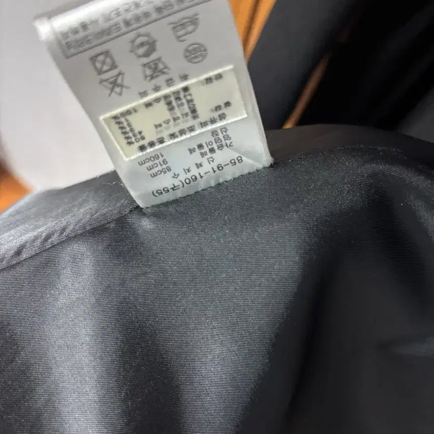 [BUNJANG] Woman Black Double Button Long Coat / 여자 블랙 더블버튼 롱코트 거의 새상품 55~66사이즈 45,000원.