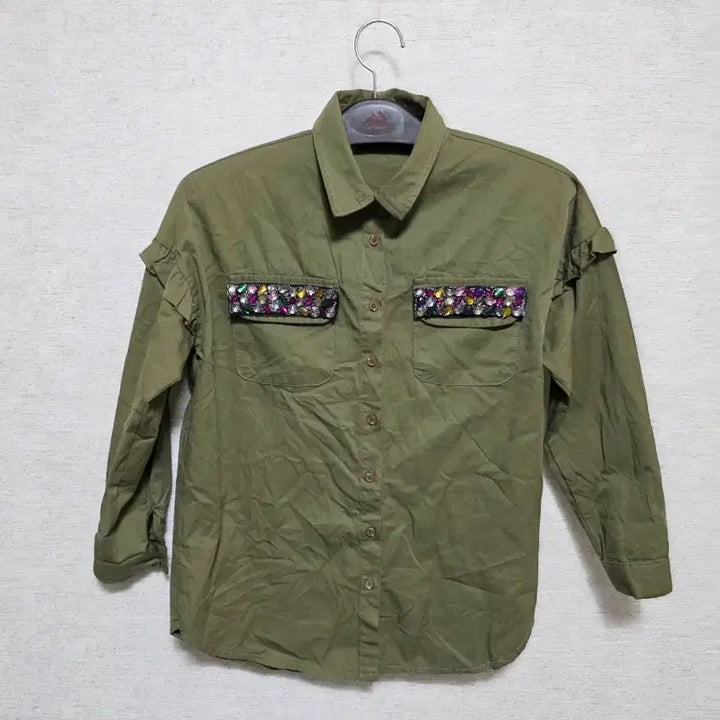 [BUNJANG] Khaki Jeweled Embellished Shirt / 카키색 보석 장식 셔츠