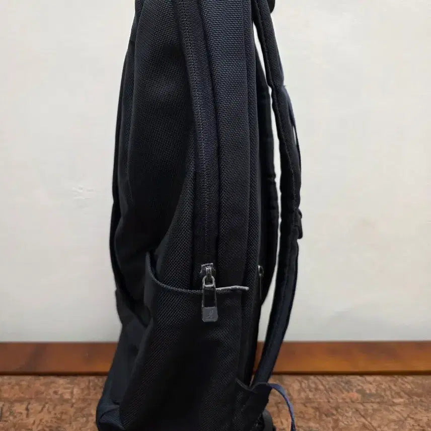 [BUNJANG] Kangol Fader Backpack Navy / 캉골 페이더 백팩 네이비