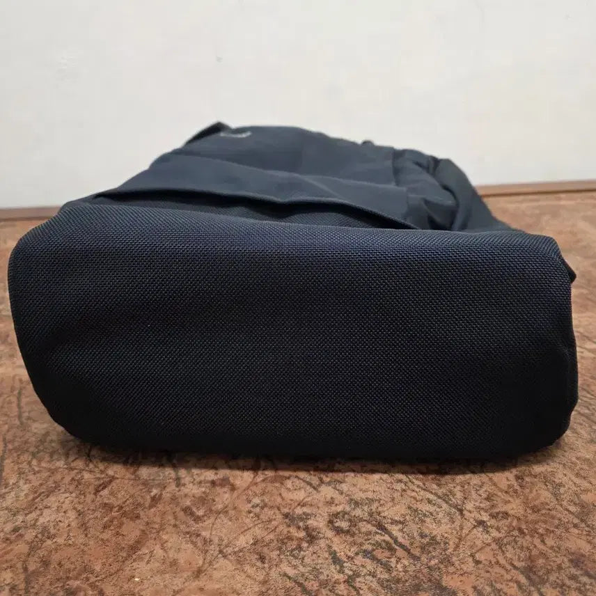 [BUNJANG] Kangol Fader Backpack Navy / 캉골 페이더 백팩 네이비