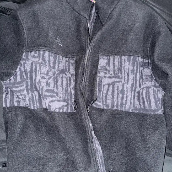 [SOLD OUT] 나이키 ACG 한정판 후리스