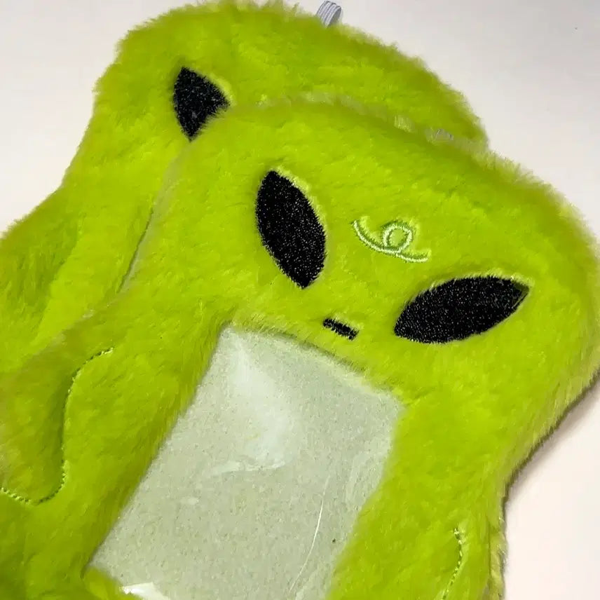 [BUNJANG] ENWISH IVE Alien Photocard Frame Keyring Photocard Holder / [포카홀더] 왹져 외계인 포토카드 프레임 키링 엔위시 아이브