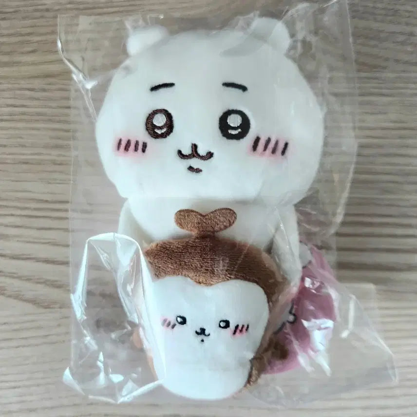 [BUNJANG] Chikawa Desktop Mascot - Beetle Chikawa / 치이카와 데스크탑 마스코트 풍뎅이 치이카와