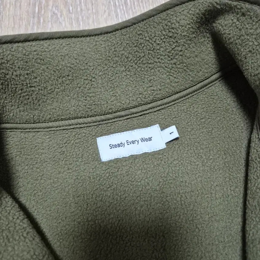 [BUNJANG] Steady_Everywhere Fleece Pullover / 스테디에브리웨어 플리스 풀오버