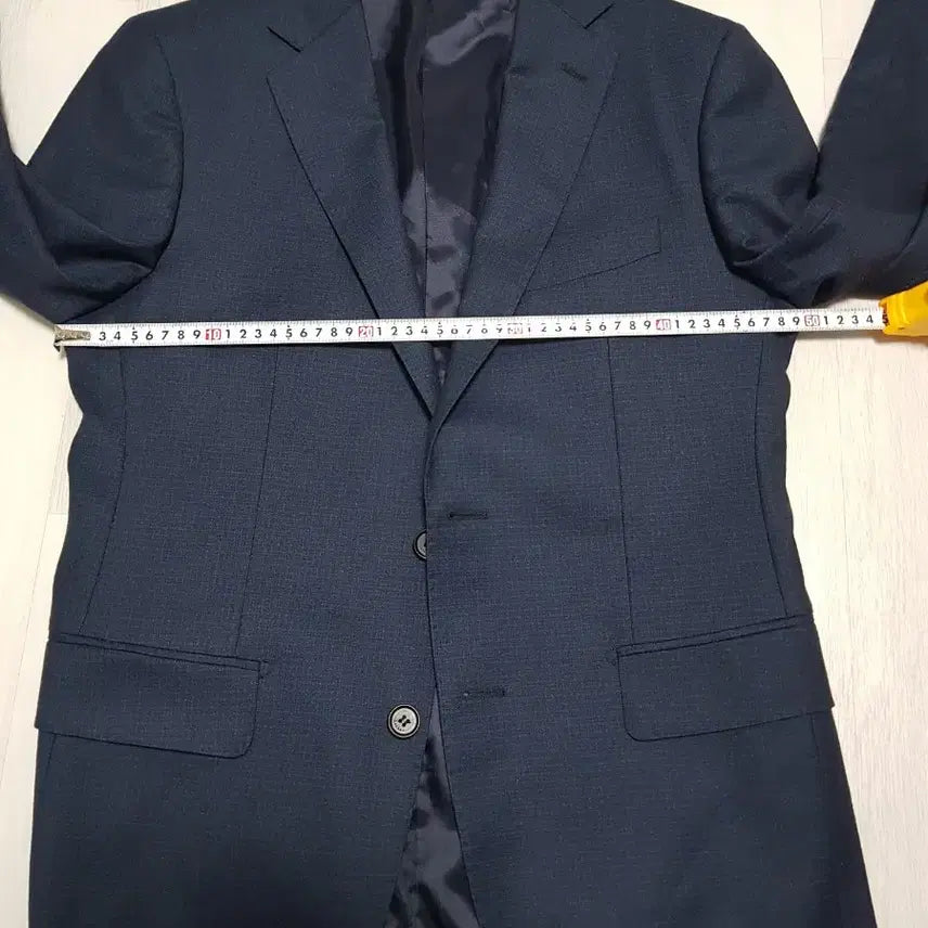 [SOLD OUT] 정가109만원 갤럭시 실크 함유 마이크로 체크 정장수트(새상품)