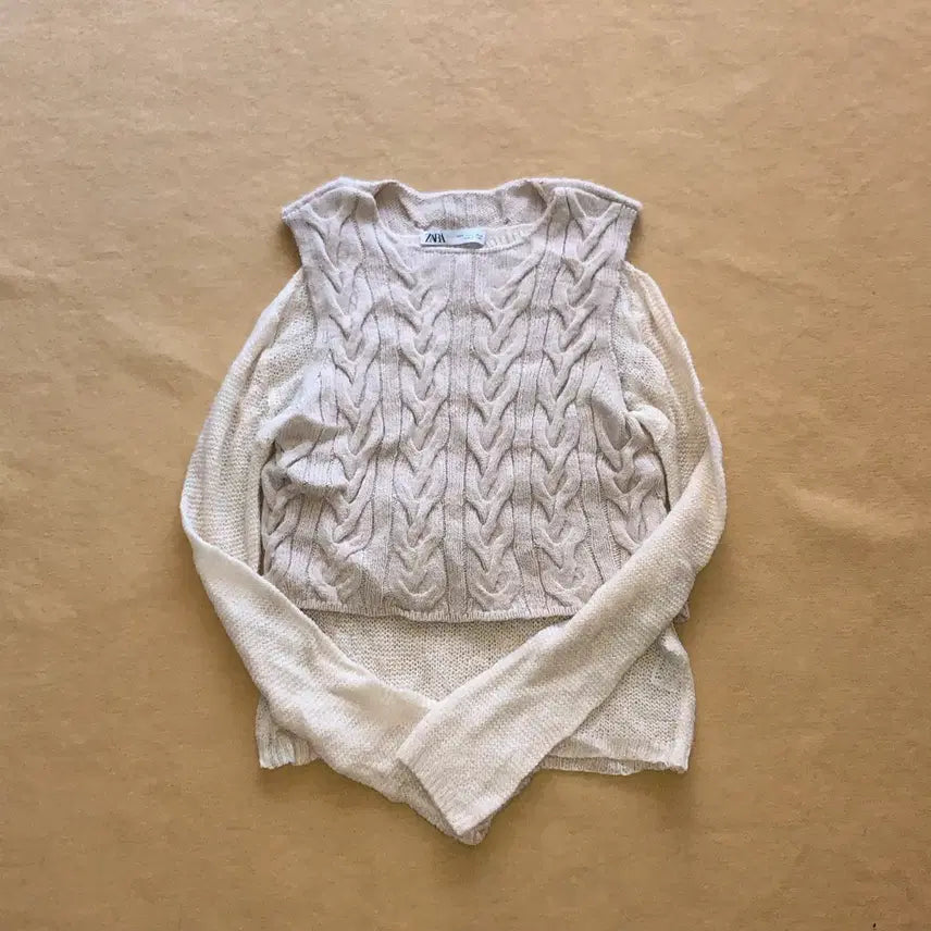 [BUNJANG] ZARA Cable Knit Cardigan Set Beige / 자라 케이블 니트 + 가디건 세트 베이지