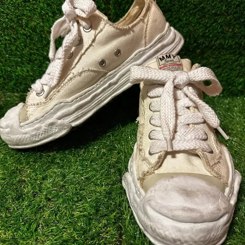 [BUNJANG] MMY Maison Mihara Yasuhiro Ivory Sneakers / MMY 미하라 야스히로 스니커즈 아이보리 270