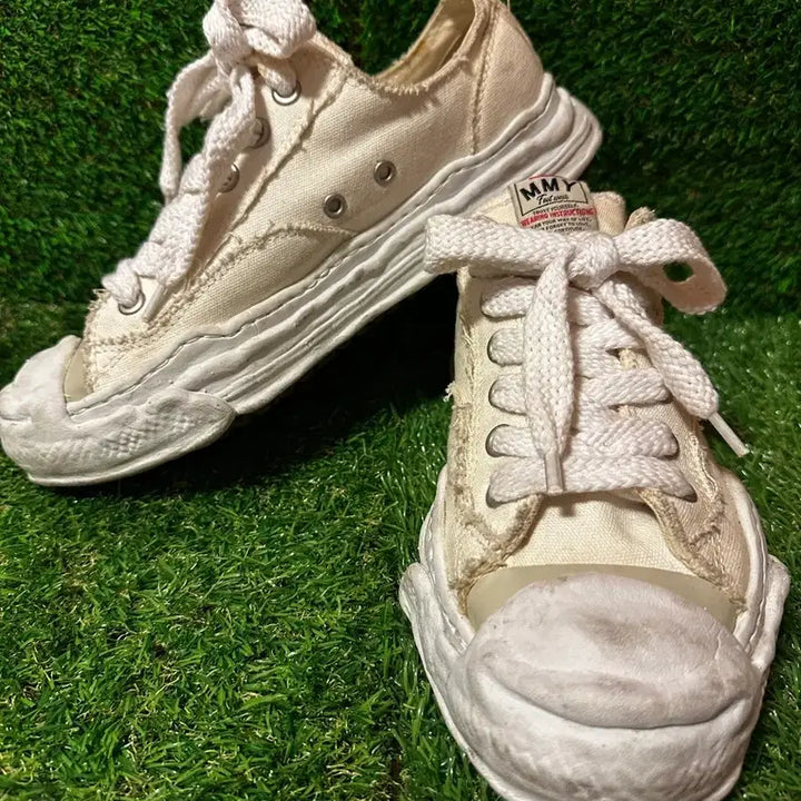 [BUNJANG] MMY Maison Mihara Yasuhiro Ivory Sneakers / MMY 미하라 야스히로 스니커즈 아이보리 270
