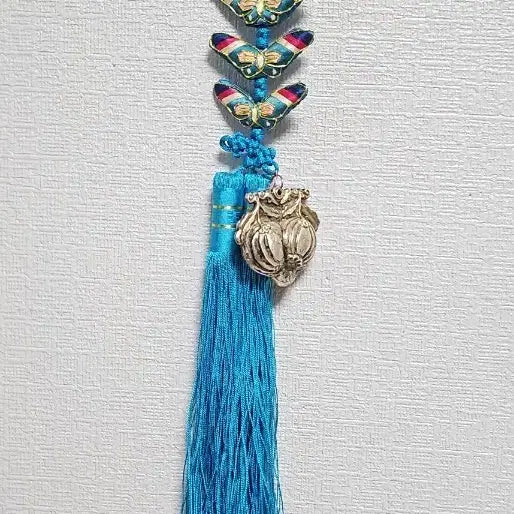 [BUNJANG] Antique Silver Bell Norigae with Sky Melon and Watermelon Motif / 옛날 은제 노리개?  하늘타리  방울노리개  수박 희귀노리개