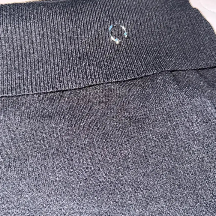 [BUNJANG] Lopez Cindy Off-Shoulder Knit Bodysuit Romper / 로페즈 신디 오프숄더 니트 바디수트 롬퍼