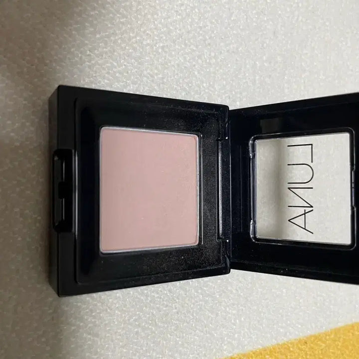 [BUNJANG] Luna Neutral Color Eyeshadow Bundle Set / 루나 싱글섀도우 뉴트럴컬러 두개 일괄