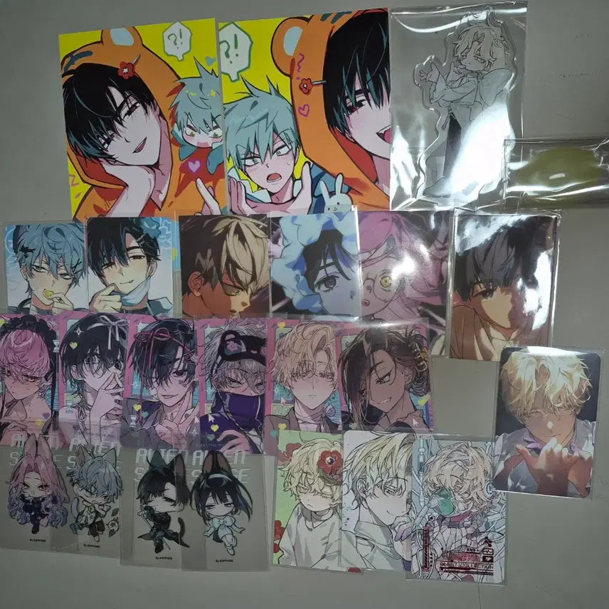 [BUNJANG] Ateez Luca Alien Stage Figure Photocard Bundle Set / 탈덕처분))일괄)에일리언스테이지 에이스테 루카위주 피규어인형포카