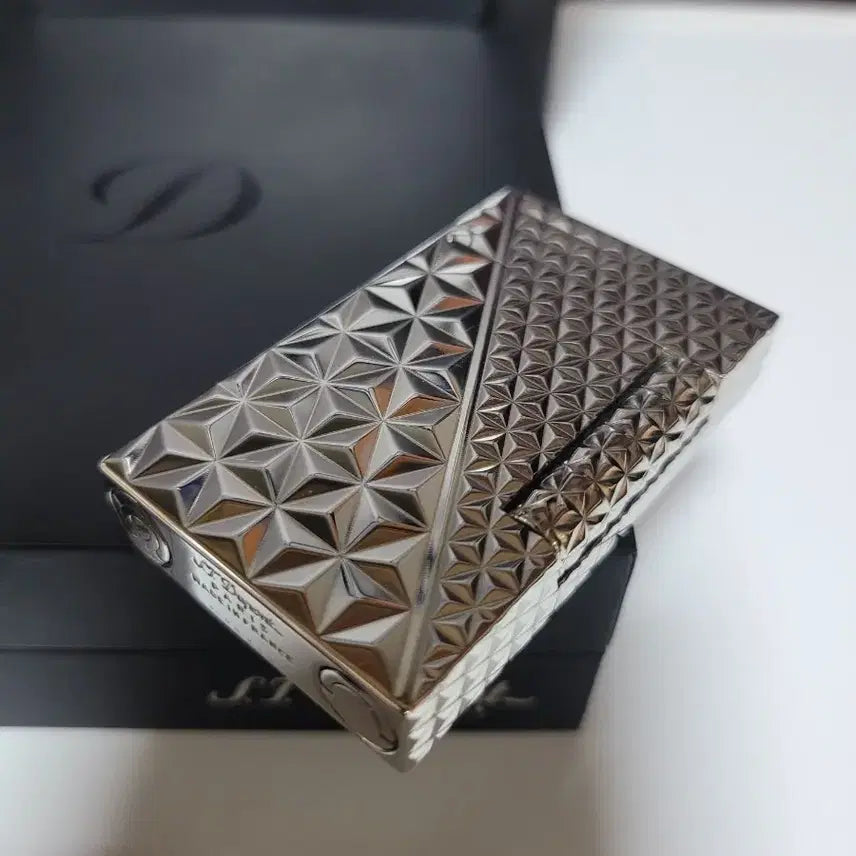 [BUNJANG] Dupont Lighter Line 2 CA16253 Diamond Head / [새상품급] 듀퐁라이터 라인2 신형 ca16253 다이아몬드 헤드 쌍불