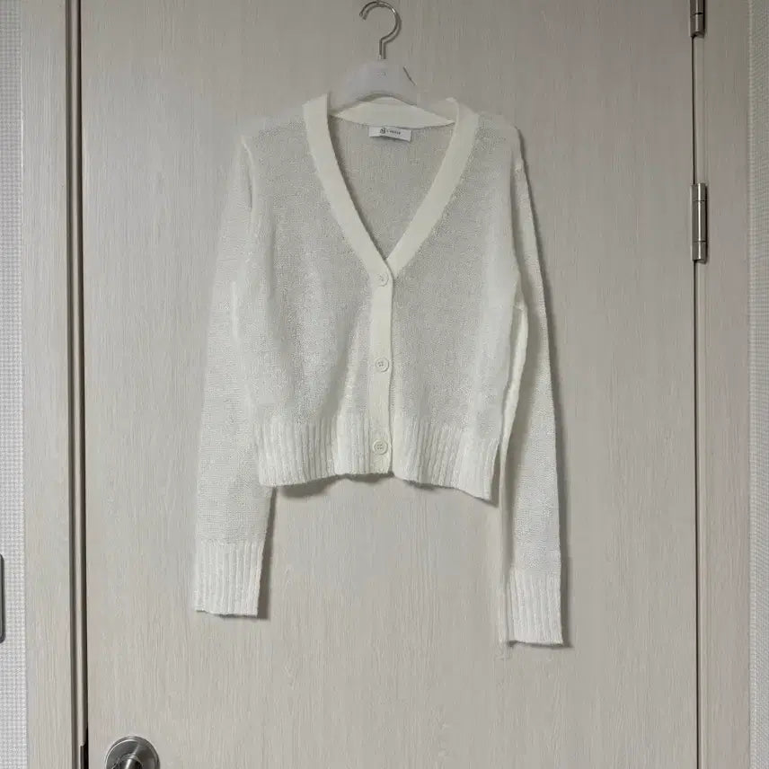 [BUNJANG] Luh Mohair Cardigan / Ivory / 루흐 모헤어 가디건 / 아이보리