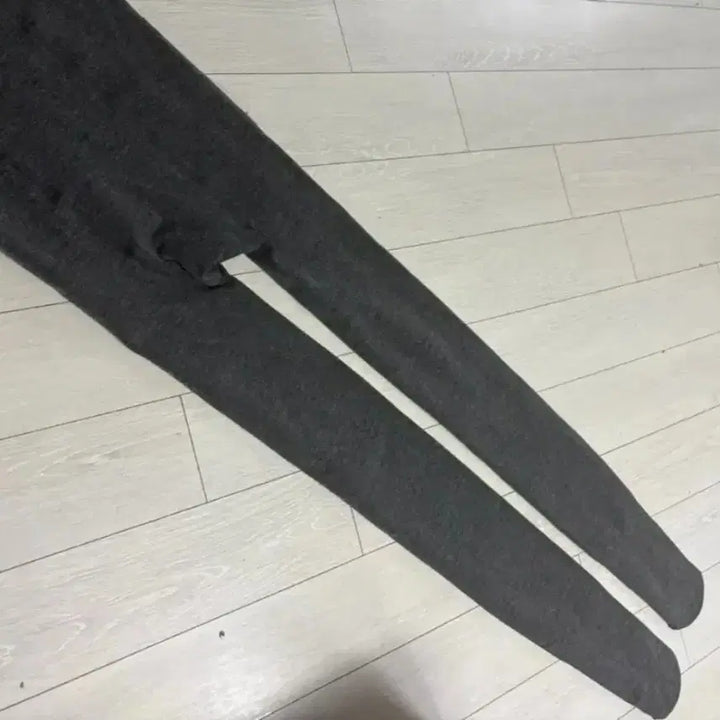 [BUNJANG] Basic Charcoal Fleece Stockings / 스타킹
