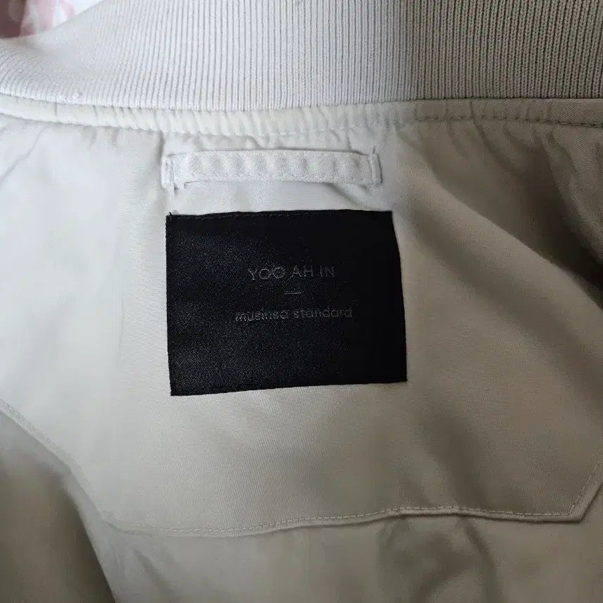 [BUNJANG] Yoo Ah-in MA-1 Jacket (Size M) / 유아인ma1 M사이즈