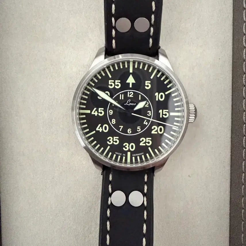 [BUNJANG] Lacoste Pilot Basic Ahin 39 / 라코 파일럿 베이직 아헨 39