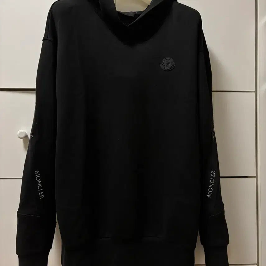 [BUNJANG] Moncler Spring Hoodie / 몽클레어 봄 후드티