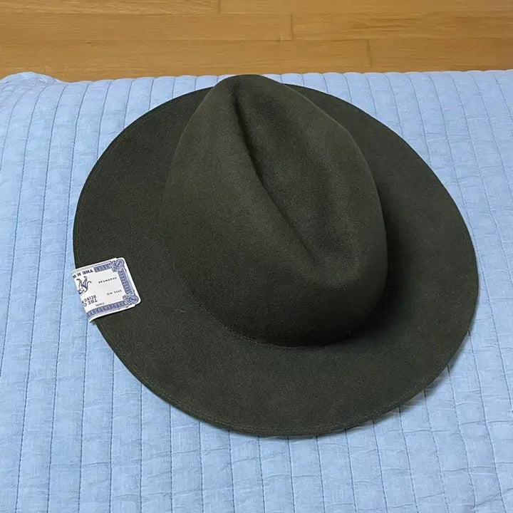 [BUNJANG] Dog & Co. Travelers Hat Olive 42 / 도그앤코 트래블러스 햇 올리브 42