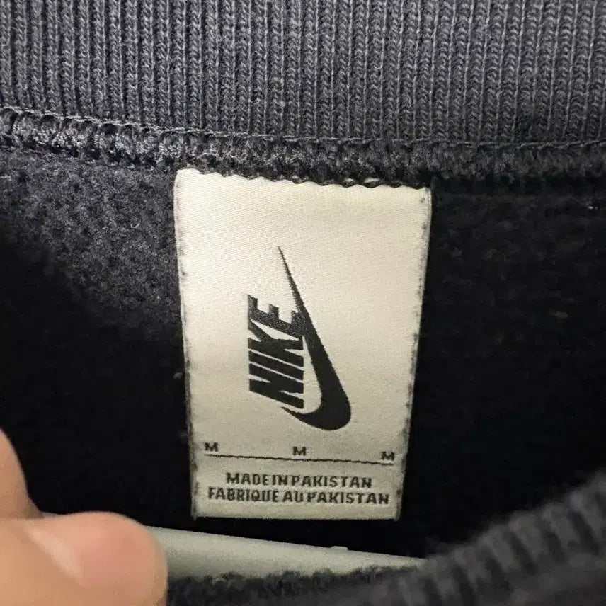 [BUNJANG] Nike Sweatshirt Black / [M]나이키 스웻 셔츠 블랙