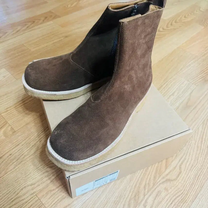 [BUNJANG] Josepht Thomas Suede Boots / 조셉트 토마스 스웨이드 부츠