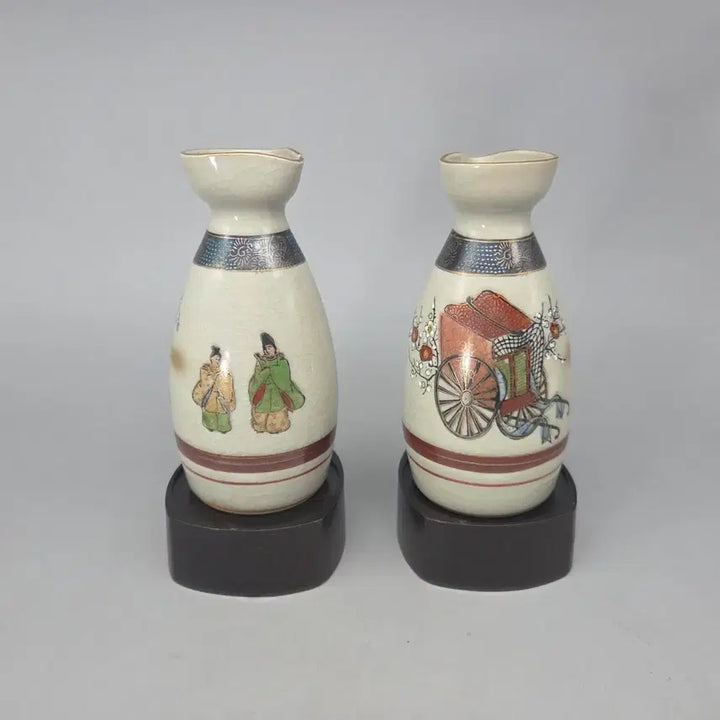 [BUNJANG] Kutani Ware Celadon Porcelain Tokkuri and Cups Set / 연대 좋은 구곡요 묘금 인물매화문 도쿠리 잔 셋