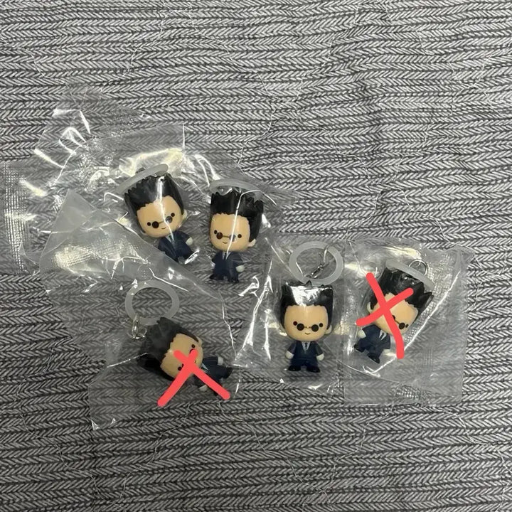 [BUNJANG] Hunter x Hunter Leorio Mezzy Keyring / 헌터헌터 레오리오 메지루시 가챠 키링