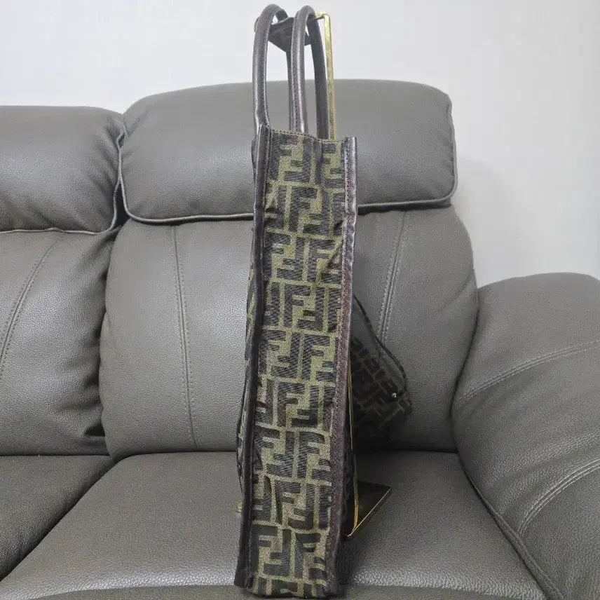 [BUNJANG] Fendi FF Zucca Vertical Bag / 펜디 남성 FF 주카 세로백