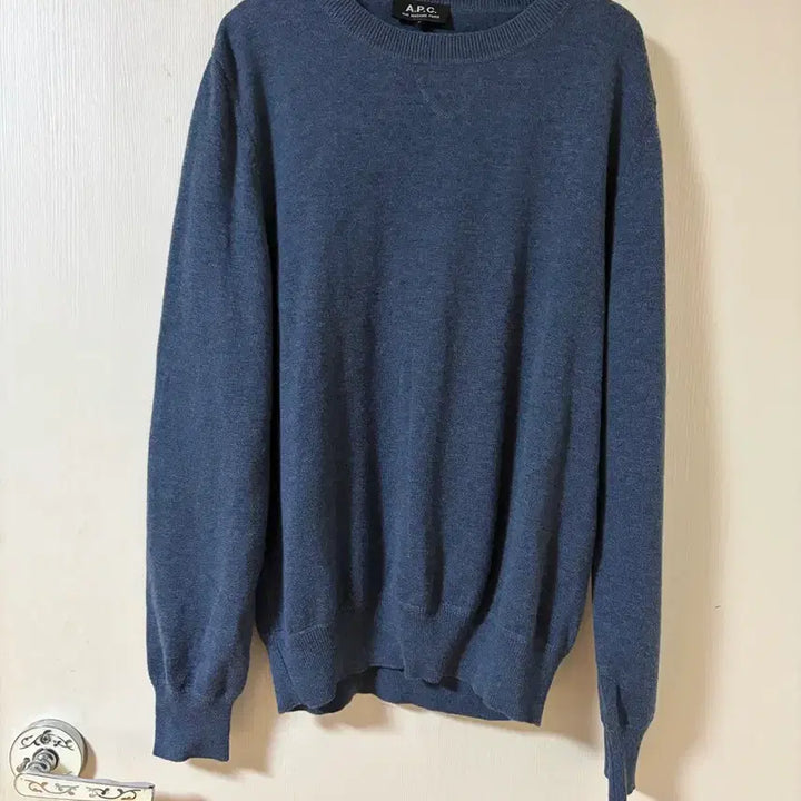[BUNJANG] A.P.C. Blue Knit Sweater / A.P.C. 아페쎄 블루 니트 스웨터