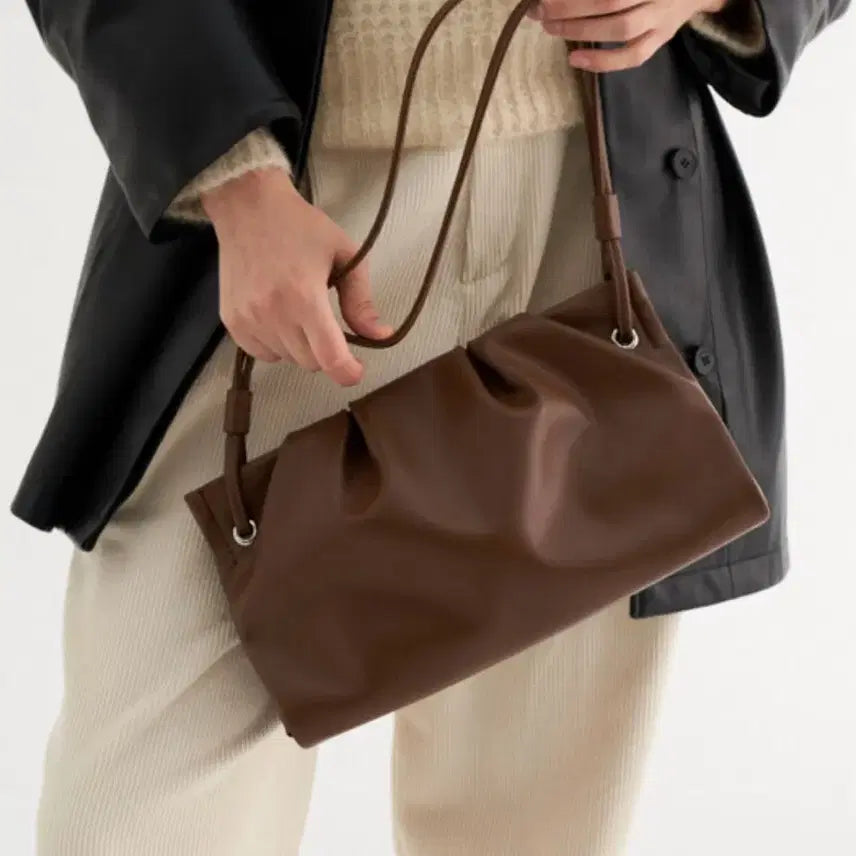 [BUNJANG] Munei Pleats Leather Shoulder Bag Brown Tote Bag / <새상품>뮤니에 플리츠 레더 숄더백 브라운 토트백
