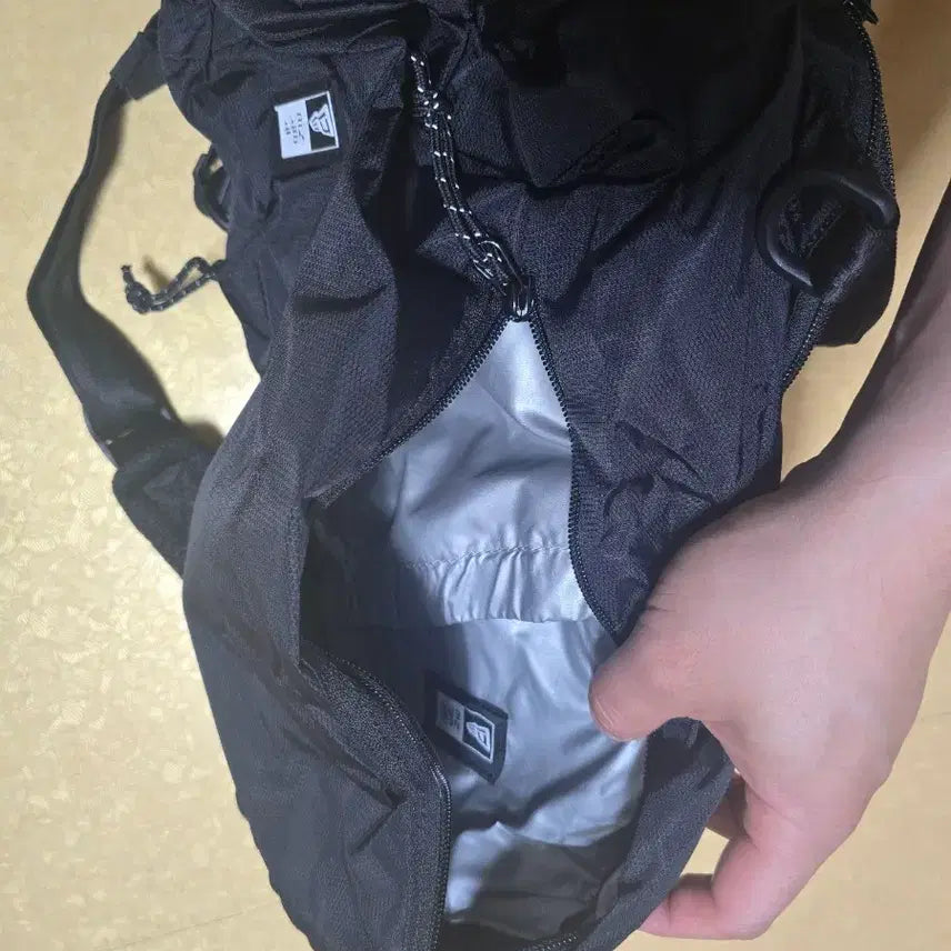 [BUNJANG] New Era Packable Sling Bag / 뉴에라 패커블 슬링백