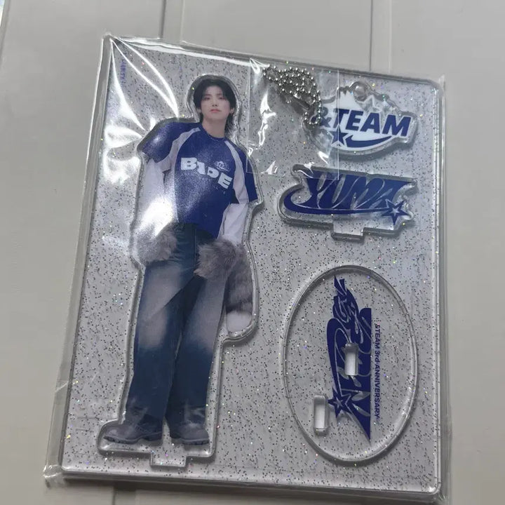 [BUNJANG] &TEAM Yuma Acrylic Stand / 앤데이 앤팀 유마 아크릴